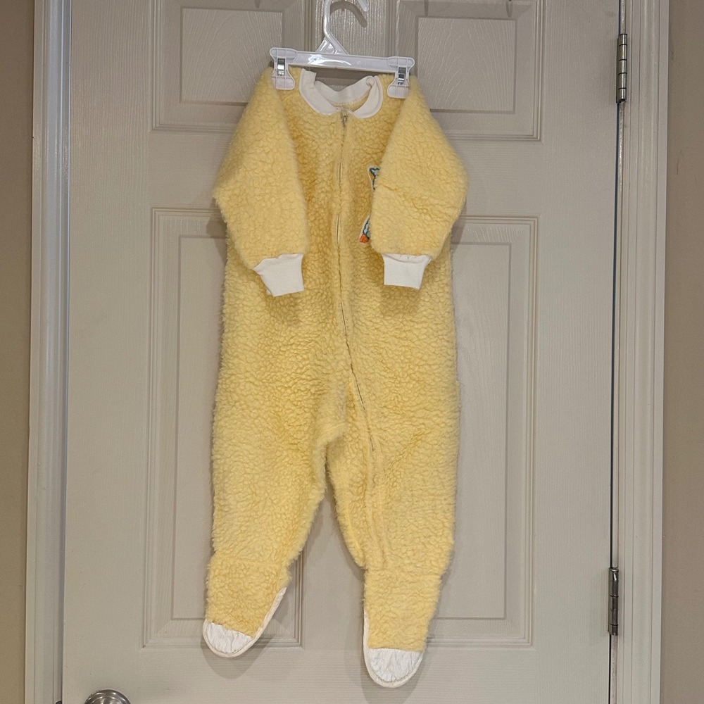 Vintage Yellow Fleece Footed Sleeper Lamb Patch Sherpa Pajamas Size L /3T